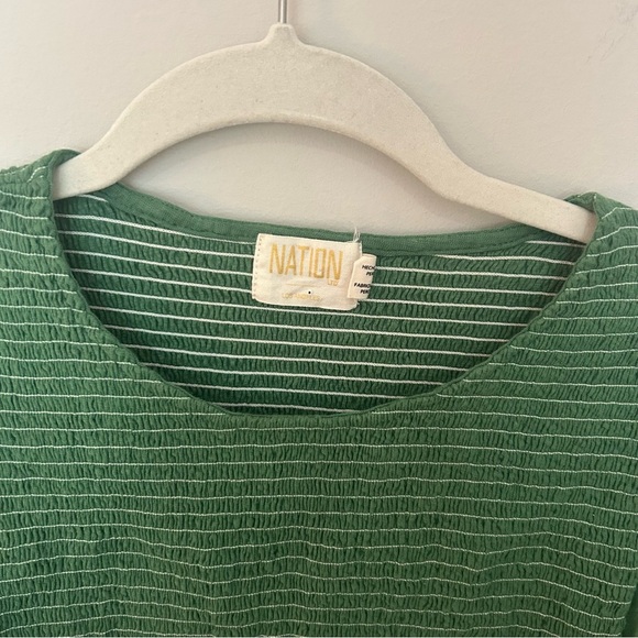 NATION LTD Bardot Gathered Sleeve Tee In Fern Green Smocked Size Small - Picture 3 of 8